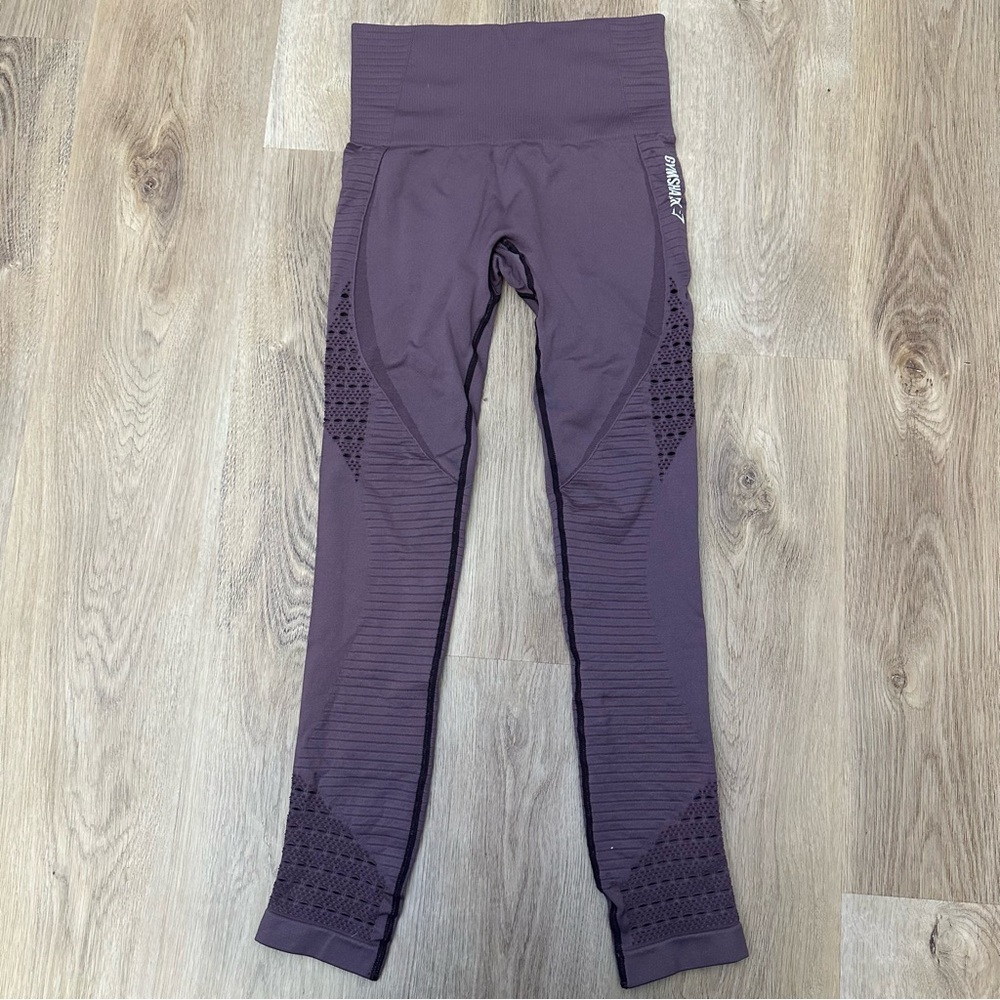 Seamless High-Waist Purple Leggings By Gymshark Size S.